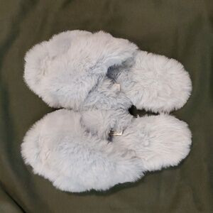 Lauren Conrad fluffy slippers